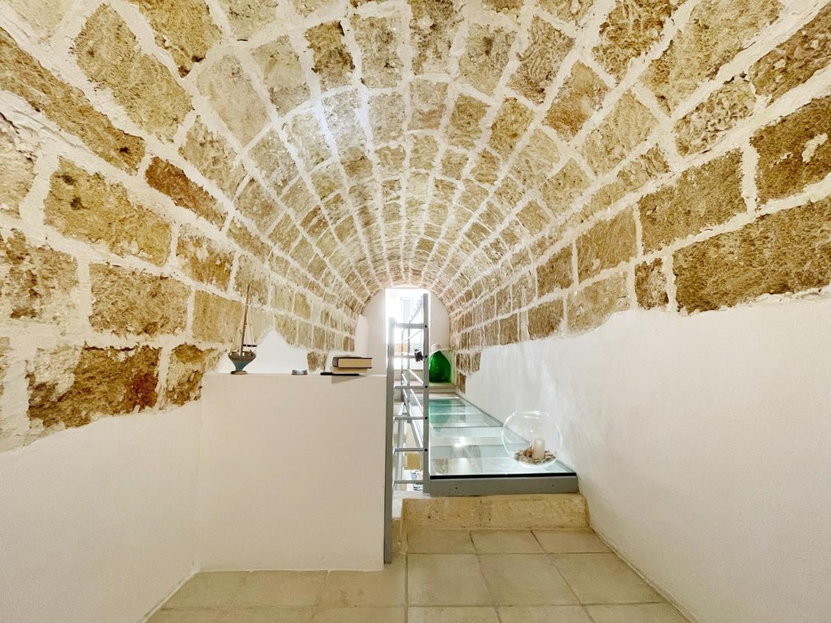 Mediterraneo House- Casa Nel Centro Storico Matino Esterno foto
