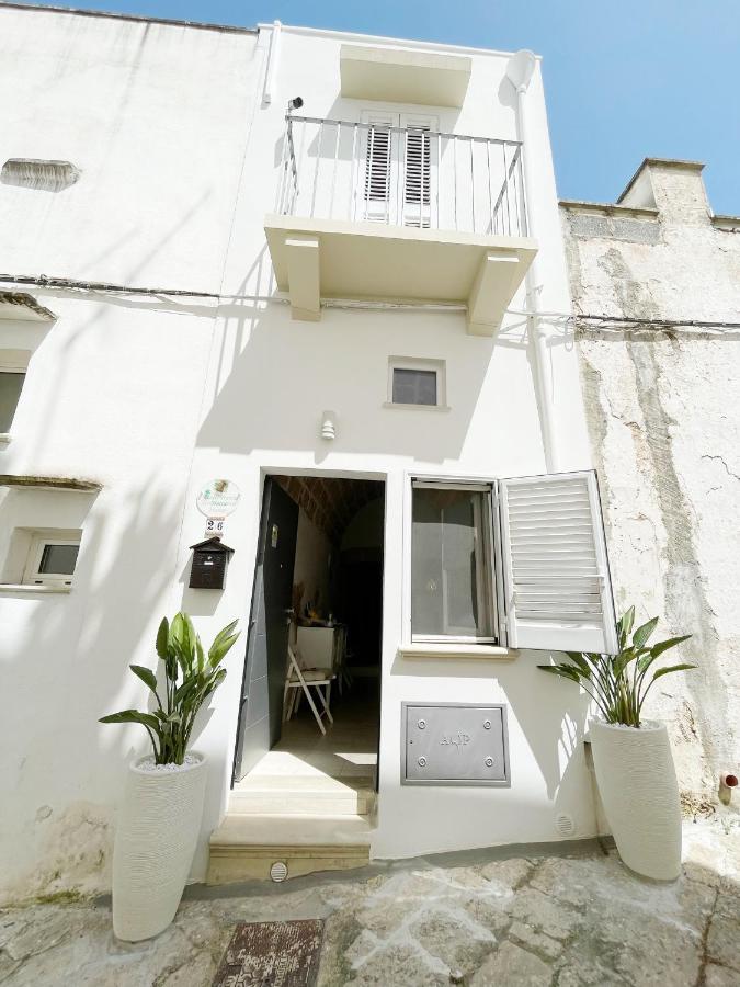 Mediterraneo House- Casa Nel Centro Storico Matino Esterno foto